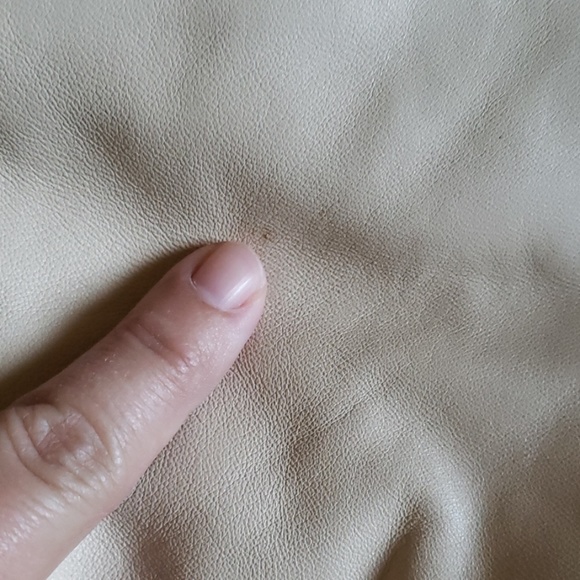 EUC Prada leather bag - Picture 8 of 12